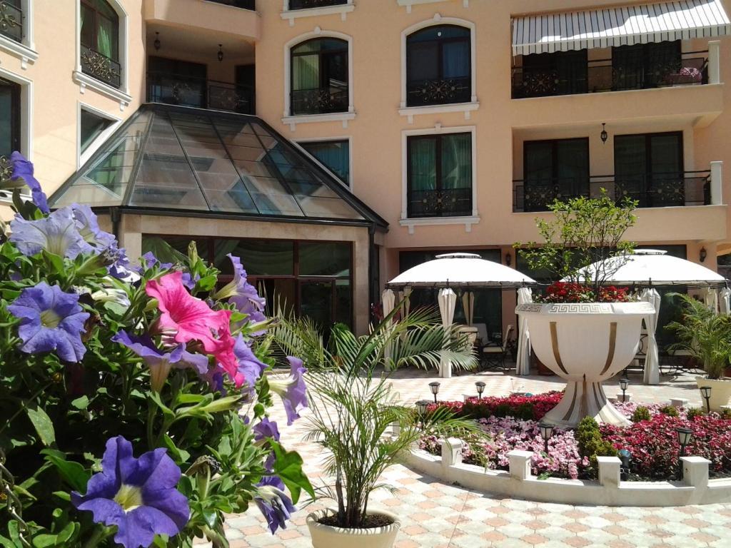 Anastasia Boutique Aparthotel Sofia Esterno foto