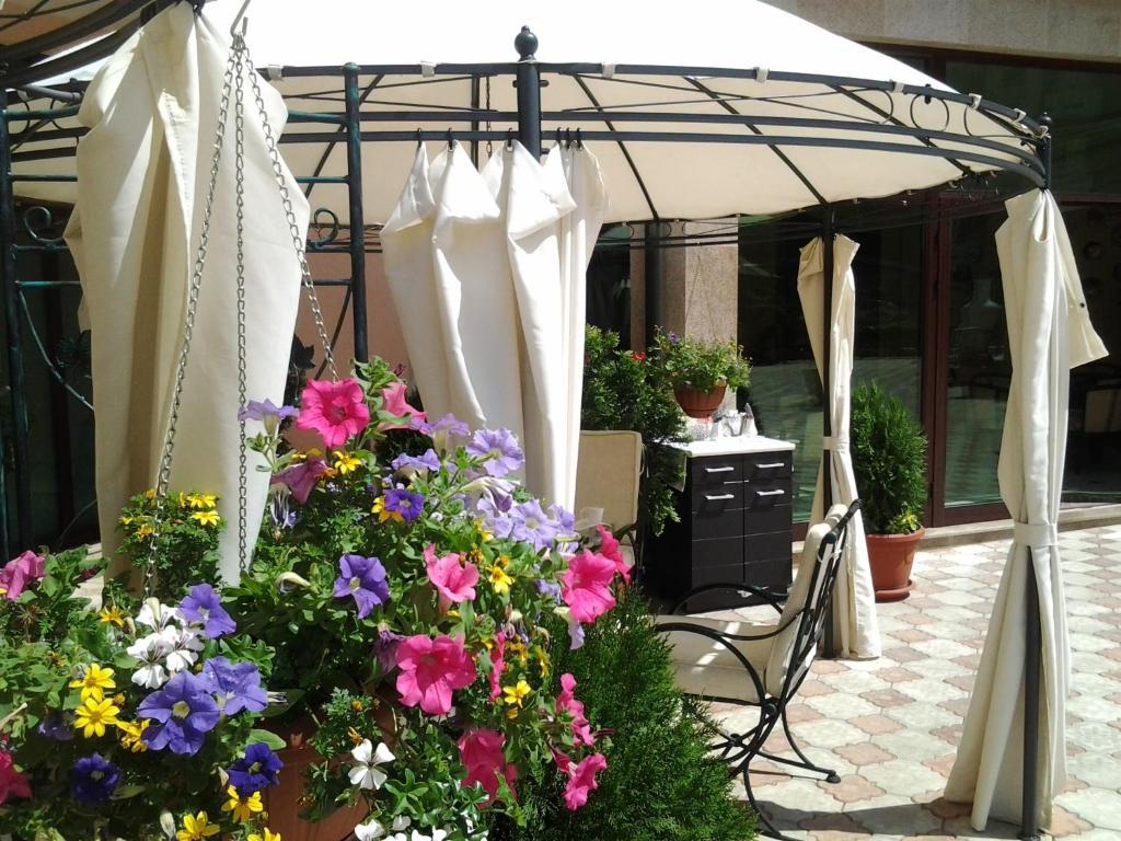 Anastasia Boutique Aparthotel Sofia Esterno foto