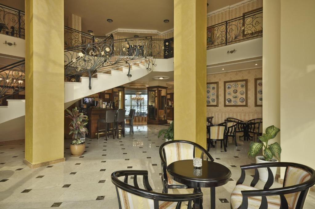 Anastasia Boutique Aparthotel Sofia Esterno foto